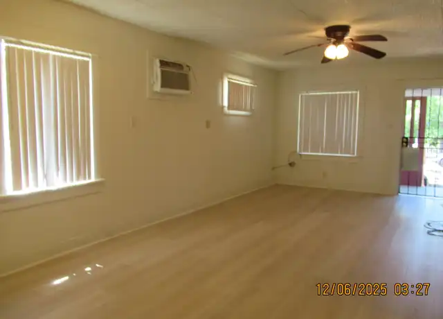 Property at 3999 4th Ave, Sacramento, CA, 95817, 2 beds, 1 bath, [object Object]