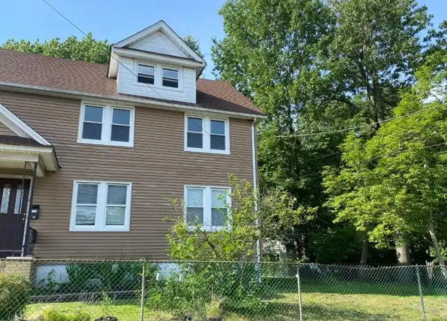 Property at 8 2nd Ave Unit 2, Garwood, NJ, 07027, 3 beds, 1 bath, [object Object]