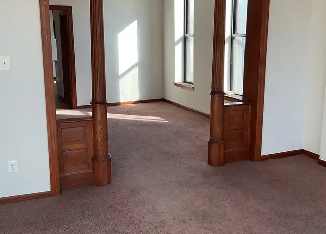 Property at 939 S Western Ave Unit 2, Chicago, IL, 60612, 3 beds, 1 bath, [object Object]