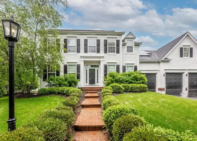 Property at 4930 Brooksview Cir, New Albany, OH, 43054, 6 beds, 5.5 baths, [object Object]