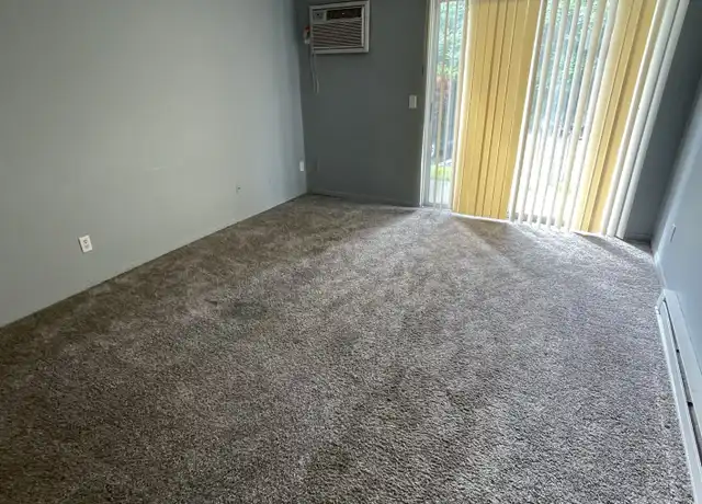 Property at 2838 Harrison Ave, Cincinnati, OH, 45211, 2 beds, 1 bath, [object Object]