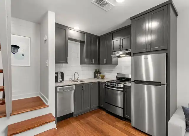 Property at 116 Cox St, Auburn, AL, 36832, 1 bed, 1 bath, [object Object]