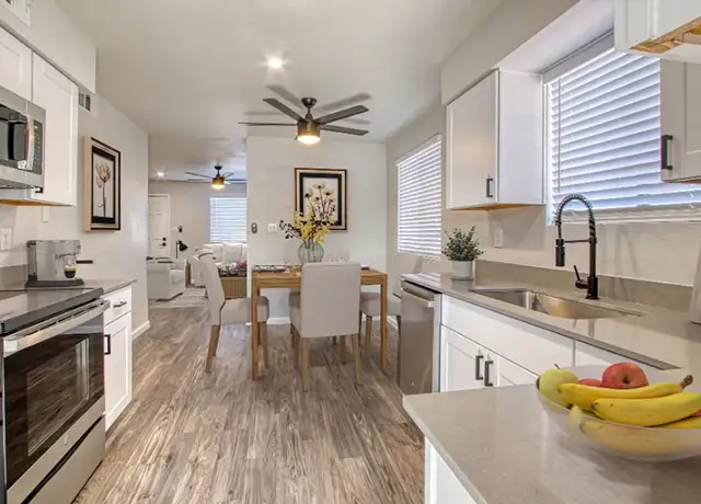 Photo of 417 W Ray Rd, Chandler, AZ 85225