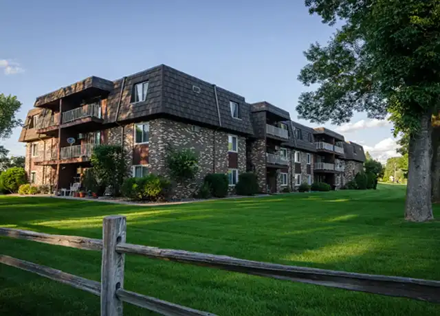 Property at Belgrove Apartments - 10100 Minnetonka Blvd, Hopkins, MN, 55305, 2 beds, 1 bath, [object Object]