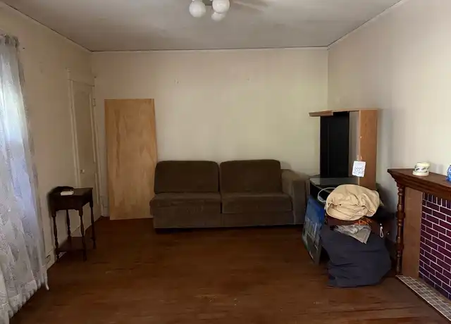 Property at 31 Revere Rd Unit 1, Quincy, MA, 02169, 1 bed, 1 bath, [object Object]