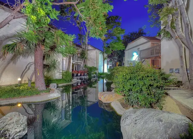 Photo of 750 N Parkcenter Dr, Santa Ana, CA 92705