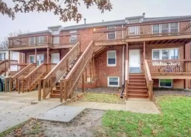 Property at 808 N Lincoln Ave Unit 3, Urbana, IL, 61801, 2 beds, 1 bath, [object Object]