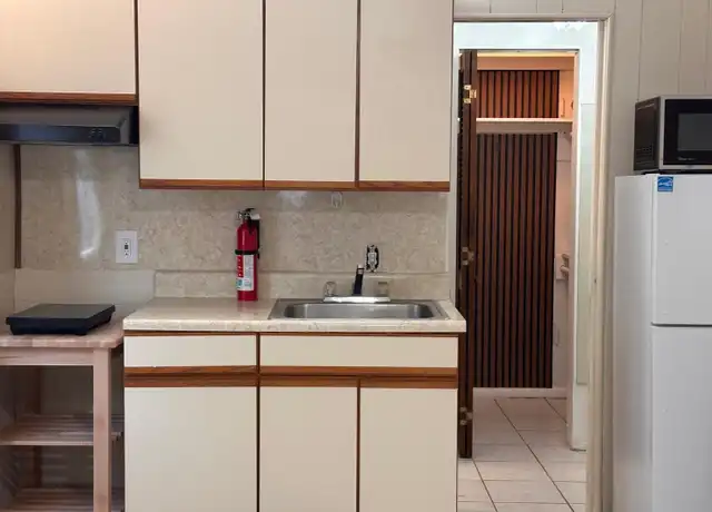 Property at 1919 N 38th Ave Unit 1, Hollywood, FL, 33021, 0 beds, 1 bath, [object Object]