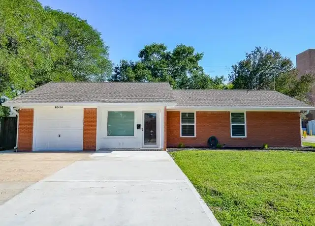 Property at 8330 Waterbury Dr, Houston, TX, 77055, 3 beds, 2 baths, [object Object]