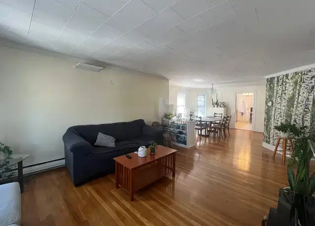 Property at 33 Winslow Ave Unit 2, Somerville, MA, 02144, 4 beds, 2 baths, [object Object]