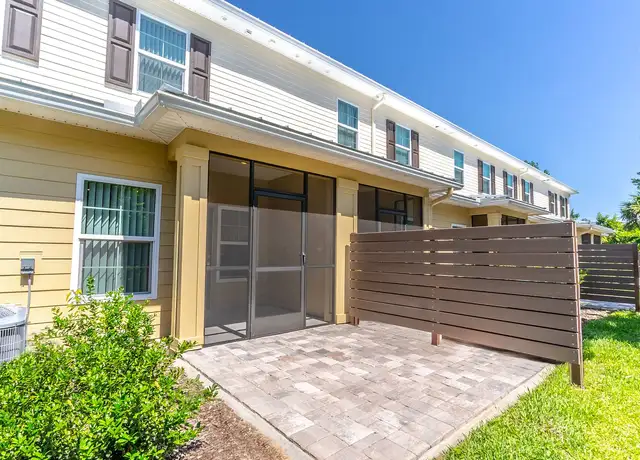 Photo of 110 Dolphin Fleet Cir, Daytona Beach, FL 32119