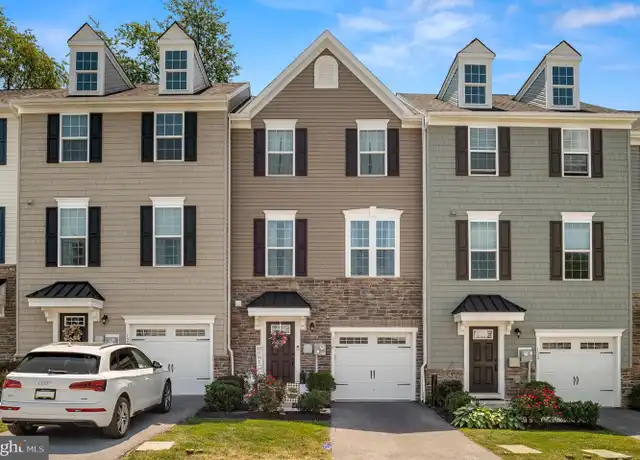 Property at 130 Mulberry Dr, Malvern, PA, 19355, 3 beds, 2.5 baths, [object Object]