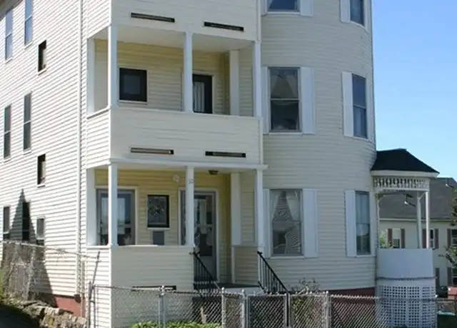Property at 30 Pattison St Unit 2, Worcester, MA, 01604, 3 beds, 1 bath, [object Object]