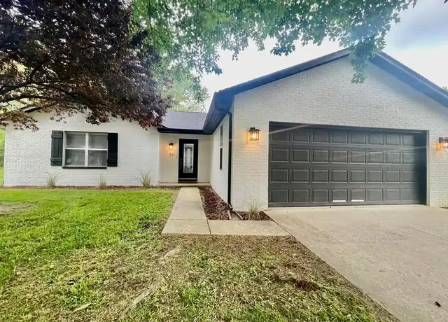 Property at 52 Innsbruck Ln, Belleville, IL, 62221, 3 beds, 2 baths, [object Object]