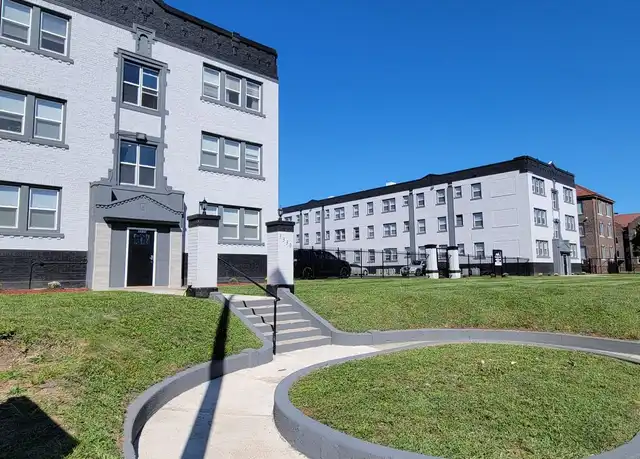 Property at 3340 N Meridian St, Indianapolis, IN, 46208, 1 bed, 1 bath, [object Object]