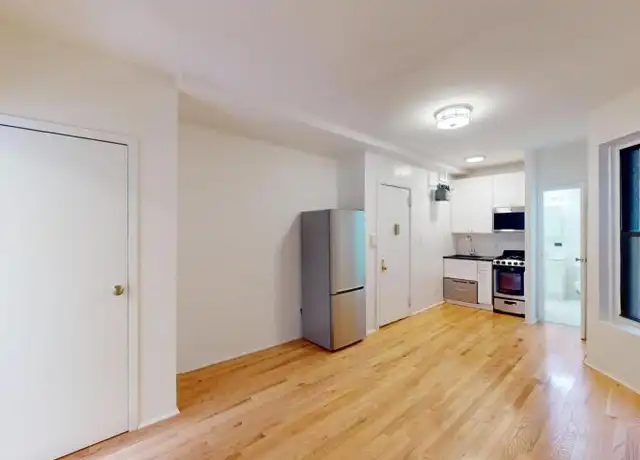 Property at 429 E 73rd St, New York, NY, 10021, 1 bed, 1 bath, [object Object]