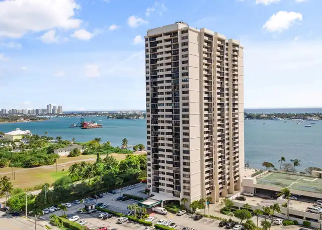 Property at 5600 N Flagler Dr, West Palm Beach, FL, 33407, 2 beds, 2 baths, [object Object]