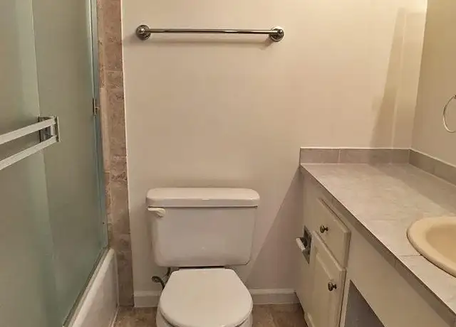 Photo of 24545 Amador St, Hayward, CA 94544