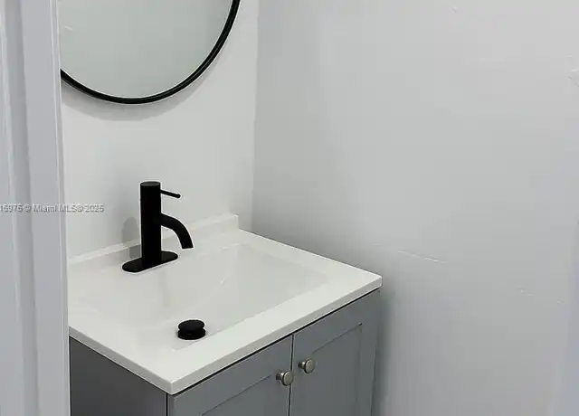 Property at 105 NW 14th Way Unit 1, Dania Beach, FL, 33004, 2 beds, 1.5 baths, [object Object]