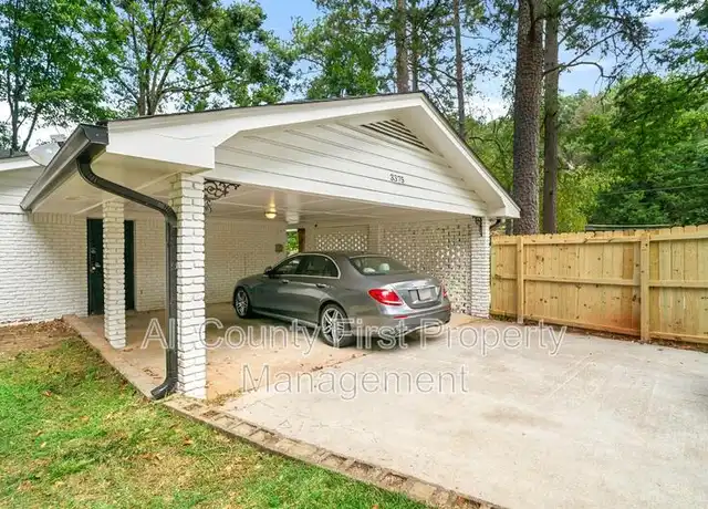 Property at 3375 Toney Dr, Decatur, GA, 30032, 3 beds, 2 baths, [object Object]