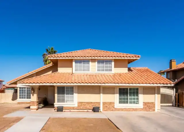 Property at 1240 E Calle de Oro, Calexico, CA, 92231, 4 beds, 3 baths, [object Object]