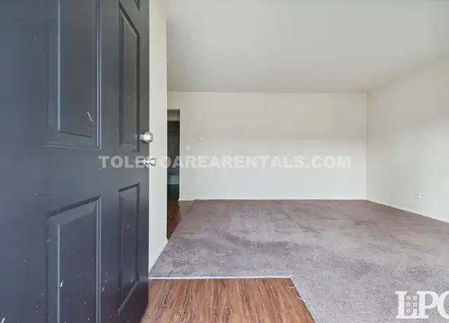 Property at 413 S Enterprise St Unit 413A, Bowling Green, OH, 43402, 1 bed, 1 bath, [object Object]