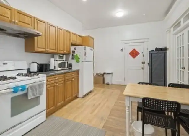 Property at 1258 Commonwealth Ave #1, Allston, MA, 02134, 4 beds, 1 bath, [object Object]