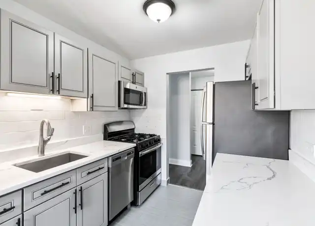 Property at 5534 N Kenmore Ave Unit 407, Chicago, IL, 60640, 1 bed, 1 bath, [object Object]