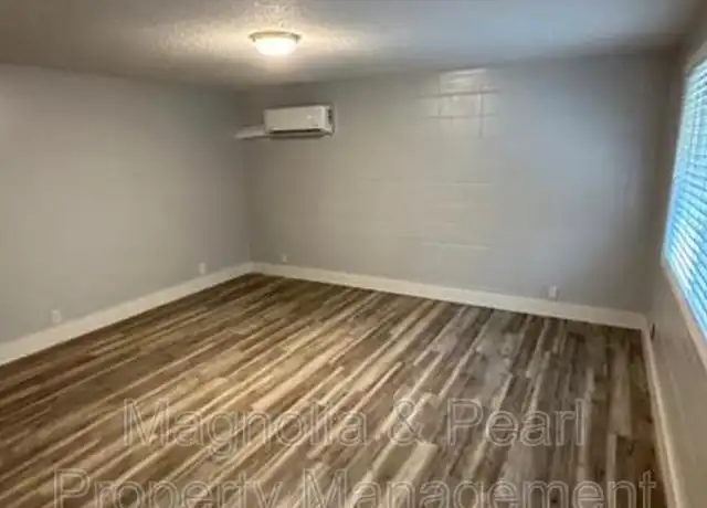 Property at 1608 Fillmore St Unit 3, Caldwell, ID, 83605, 2 beds, 1 bath, [object Object]