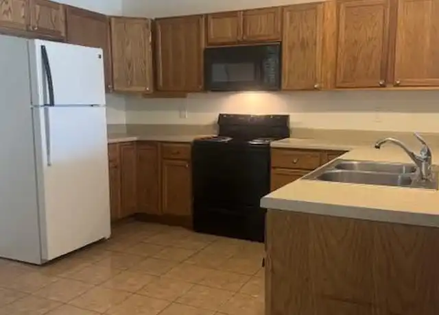 Property at 916 Avon Ave Unit 201, Burlington, NC, 27215, 2 beds, 2 baths, [object Object]