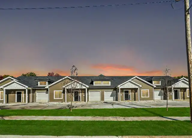 Property at 508 W 2nd Ave Unit C, Indianola, IA, 50125, 3 beds, 1 bath, [object Object]