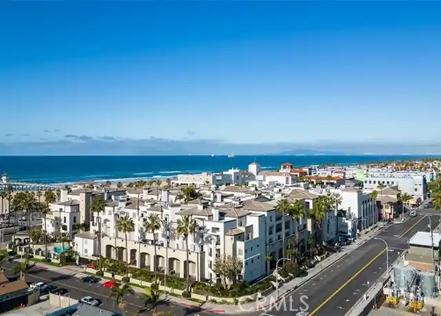 Property at 200 Pacific Coast Hwy #302, Huntington Beach, CA, 92648, 2 beds, 2.5 baths, [object Object]
