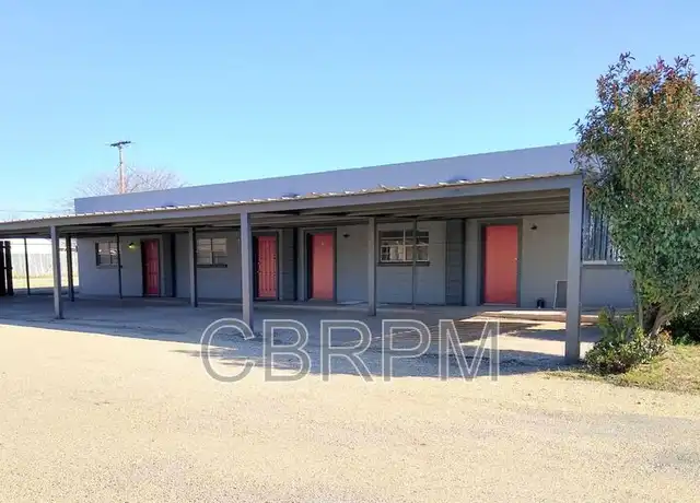 Property at 1400 NE Mustang Dr Unit 4, Andrews, TX, 79714, 2 beds, 1 bath, [object Object]