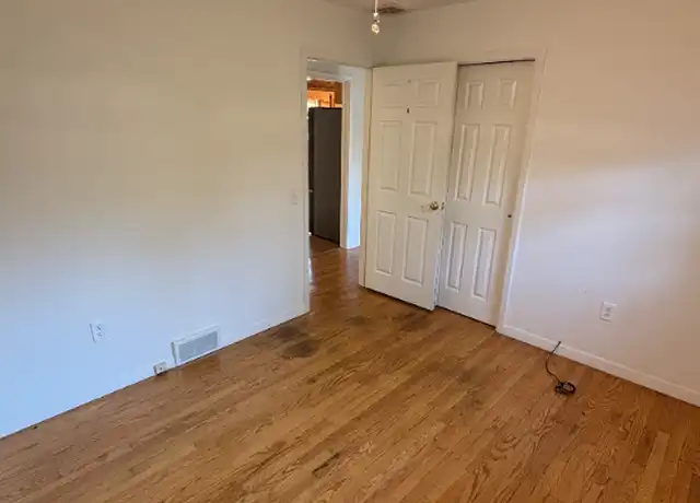 Property at 9 Perry St, East Hanover, NJ, 07936, 3 beds, 1.5 baths, [object Object]