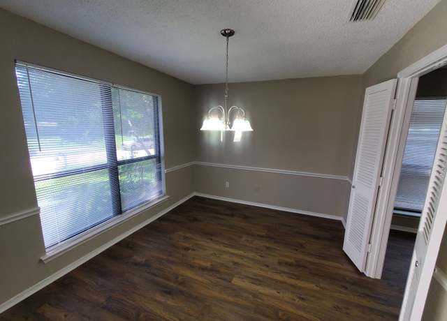 Photo of 3221 Hastings St, Mesquite, TX 75149