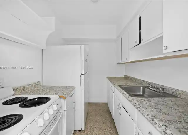 Property at 800 83rd St #1, Miami Beach, FL, 33141, 1 bed, 1 bath, [object Object]