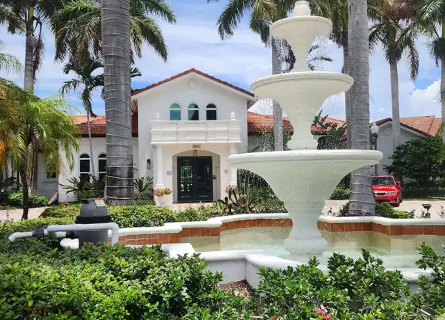 Property at 1021 Villa Cir Unit 10201, Boynton Beach, FL, 33435, 1 bed, 1 bath, [object Object]