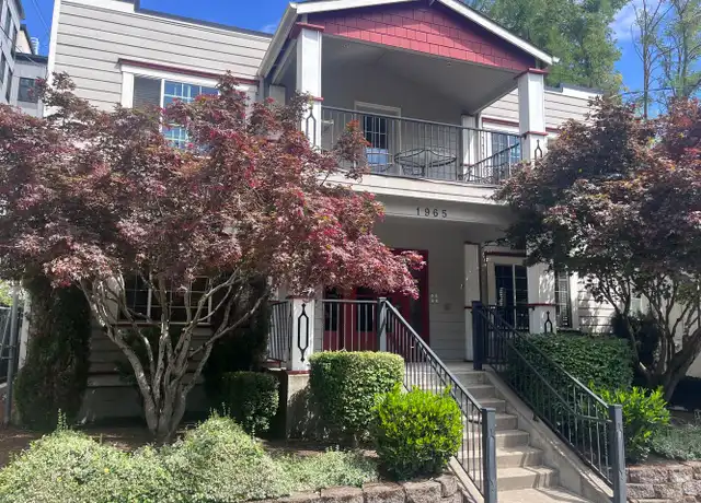 Property at 1965 NW Raleigh St Unit 3, Portland, OR, 97209, 2 beds, 1 bath, [object Object]