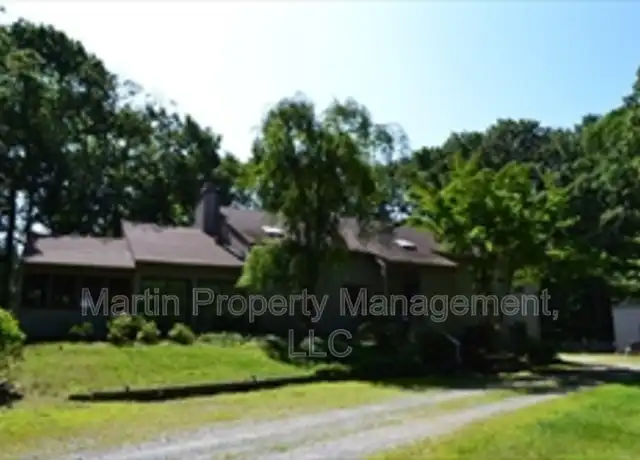Property at 118 Newtown Rd, Acton, MA, 01720, 4 beds, 3 baths, [object Object]