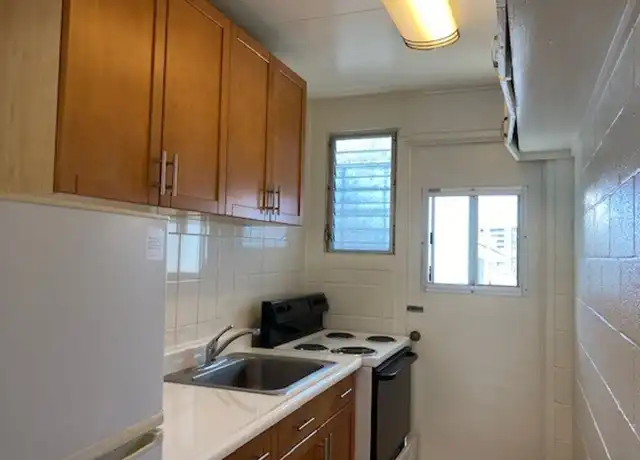Property at 1003 Spencer St Unit 5, Honolulu, HI, 96822, 2 beds, 1 bath, [object Object]