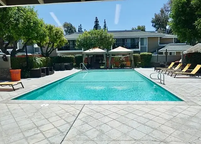 Photo of 1055 W Blaine St, Riverside, CA 92507