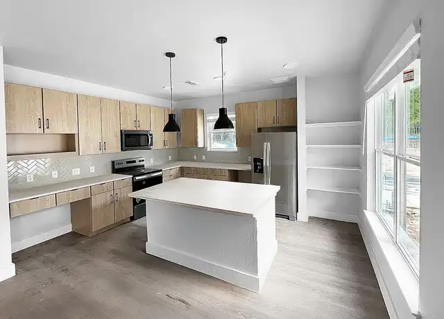 Property at Soltera Rolling Pines - 2400 Montgomery Park Blvd, Conroe, TX, 77304, 1-3 bed, 1-2 bath, [object Object]