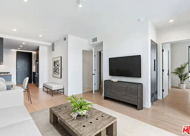 Property at 3667 Keystone Ave Unit 133, Los Angeles, CA, 90034, 2 beds, 2 baths, [object Object]