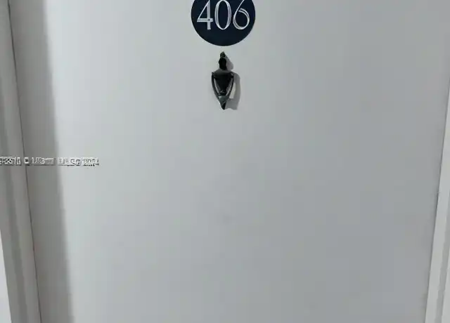 Property at 210 SW 11th St, Miami, FL, 33130, 1 bed, 1 bath, [object Object]