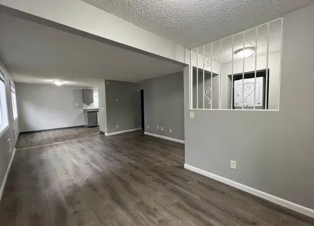 Property at 203 SE 162nd Ave Unit 07, Portland, OR, 97233, 3 beds, 1 bath, [object Object]