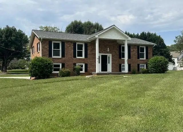 Property at 5100 Murray Rd, Winston Salem, NC, 27106, 3 beds, 2 baths, [object Object]