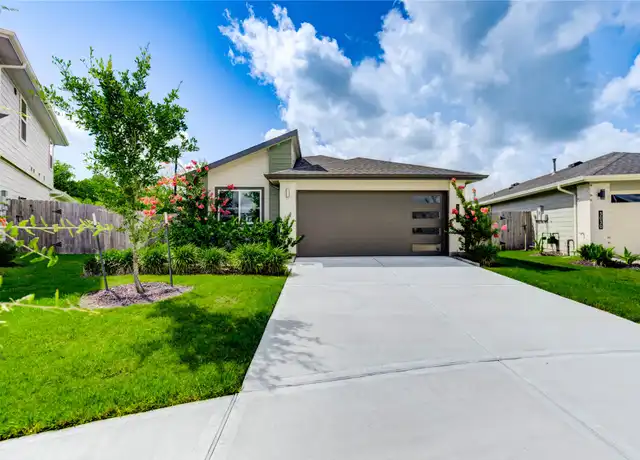 Property at 3032 Gunnersbury Dr, Houston, TX, 77047, 3 beds, 2 baths, [object Object]