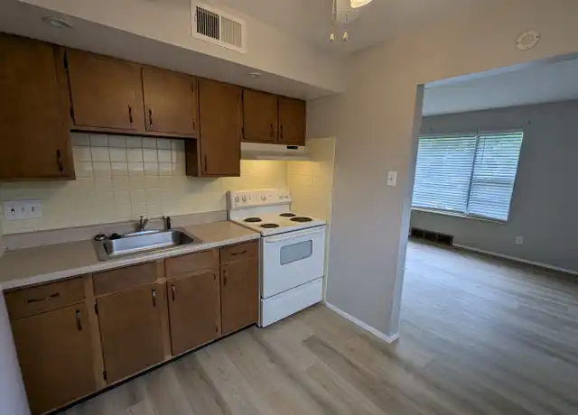 Property at 4996 Oleatha Ave Unit 1A, St. Louis, MO, 63139, 1 bed, 1 bath, [object Object]