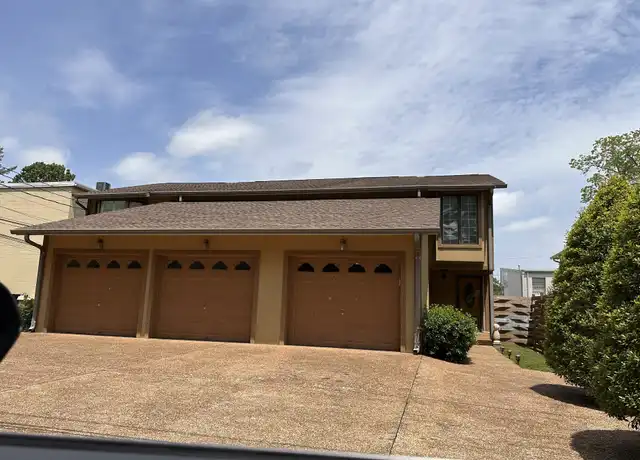 Property at 306 W Colville St Unit A, McMinnville, TN, 37110, 2 beds, 2 baths, [object Object]
