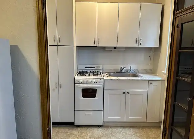 Property at Apartments on Academy - 44 Academy Ave, Pittsburgh, PA, 15228, 0-1 beds, 1 bath, [object Object]